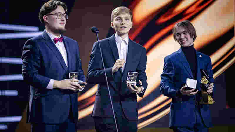 德扑价值保护：避免让对手免费实现听牌。（德州扑克价值保护：阻止对手无代价追听牌）