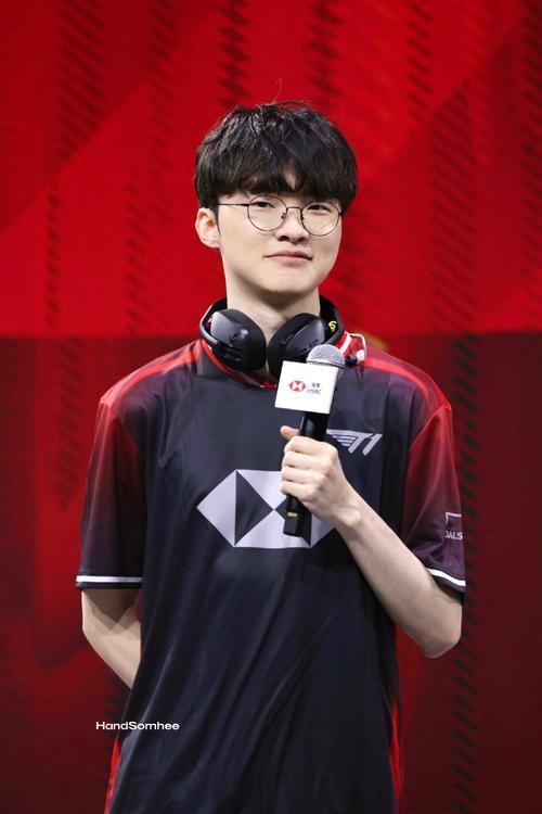 你在看长期吗？（你是否考虑长远？）