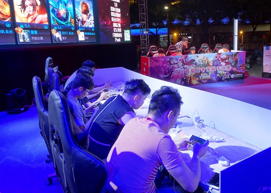 【战报】2021KPL春季赛常规赛第二轮W1D4，西安WE 2-3 RNG.M