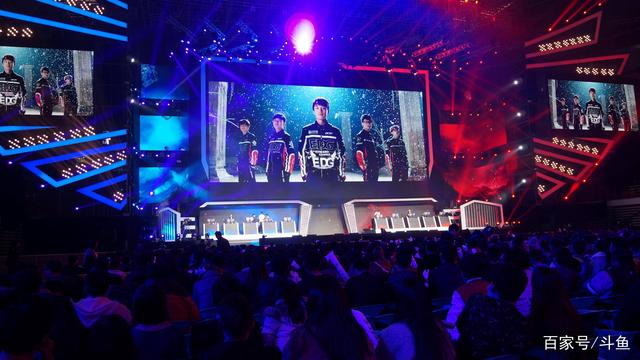 【战报】英雄联盟S10决赛，SN 1：3不敌DWG，DWG新王登基