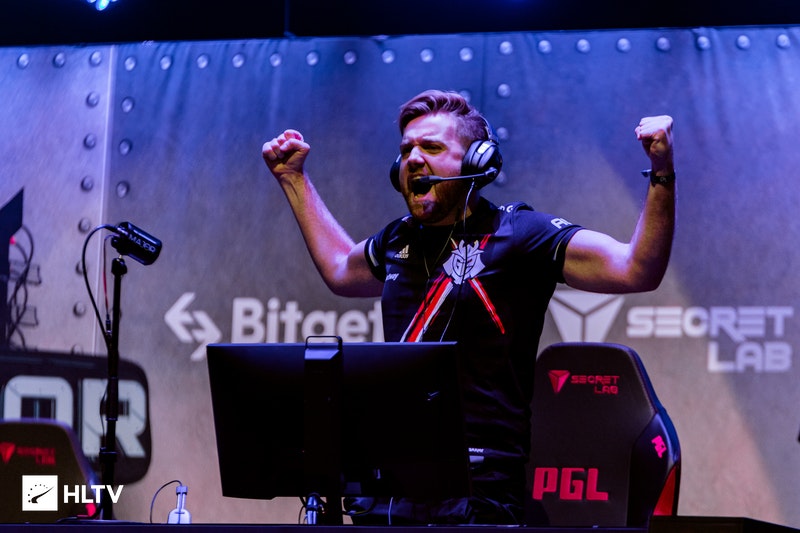 Faker：Chovy非常优秀，坚信他有一天定能够在世界赛上夺冠